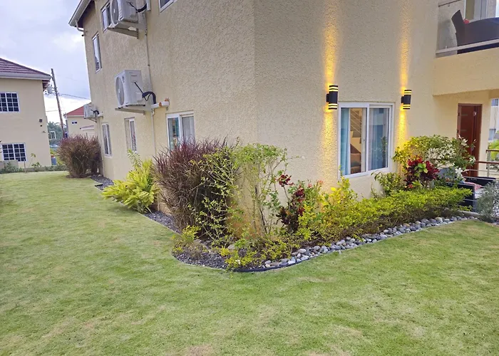 The Full Maison At Holiday home *